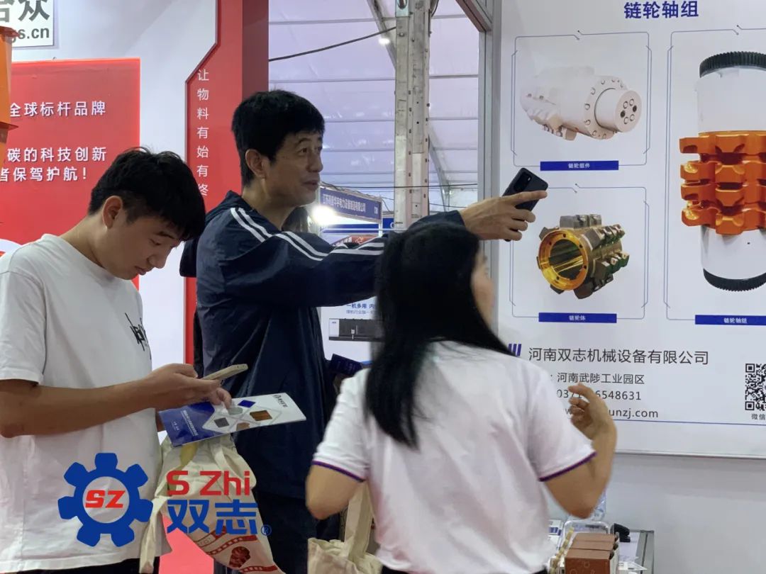 直擊淮南展會現(xiàn)場：品質(zhì)源于專業(yè)，服務(wù)展示精彩。
